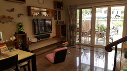Changi Heights (D17), Terrace #146288252